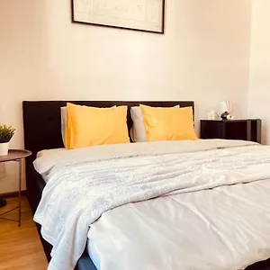 Apartament Spacious,stylish And Comfortable 2 With Million Dollar View, Warszawa